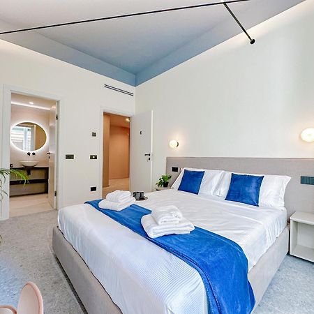 Porta Venezia - Luxy Suites - 6 Camere Milano Esterno foto