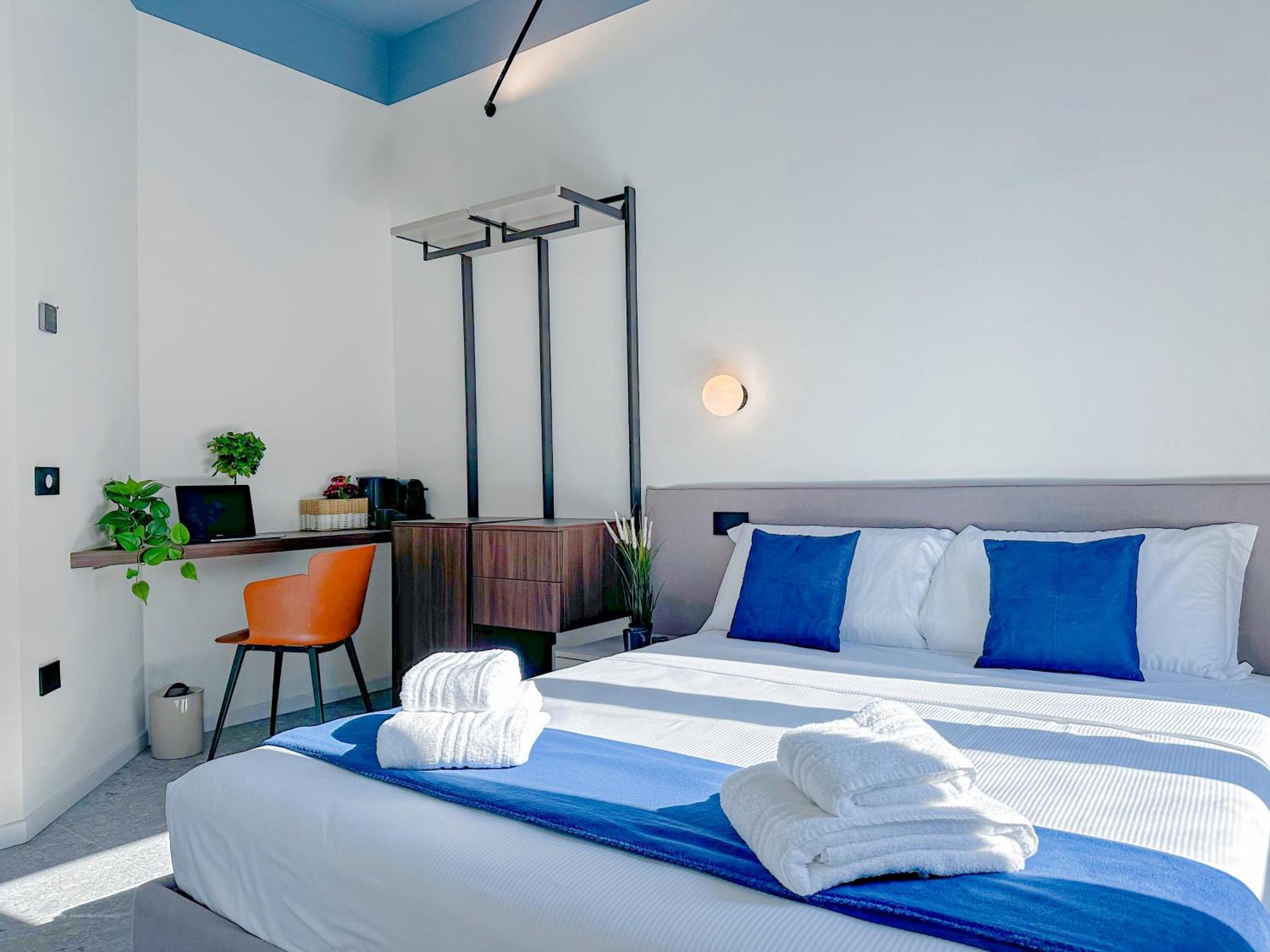 Porta Venezia - Luxy Suites - 6 Camere Milano Esterno foto