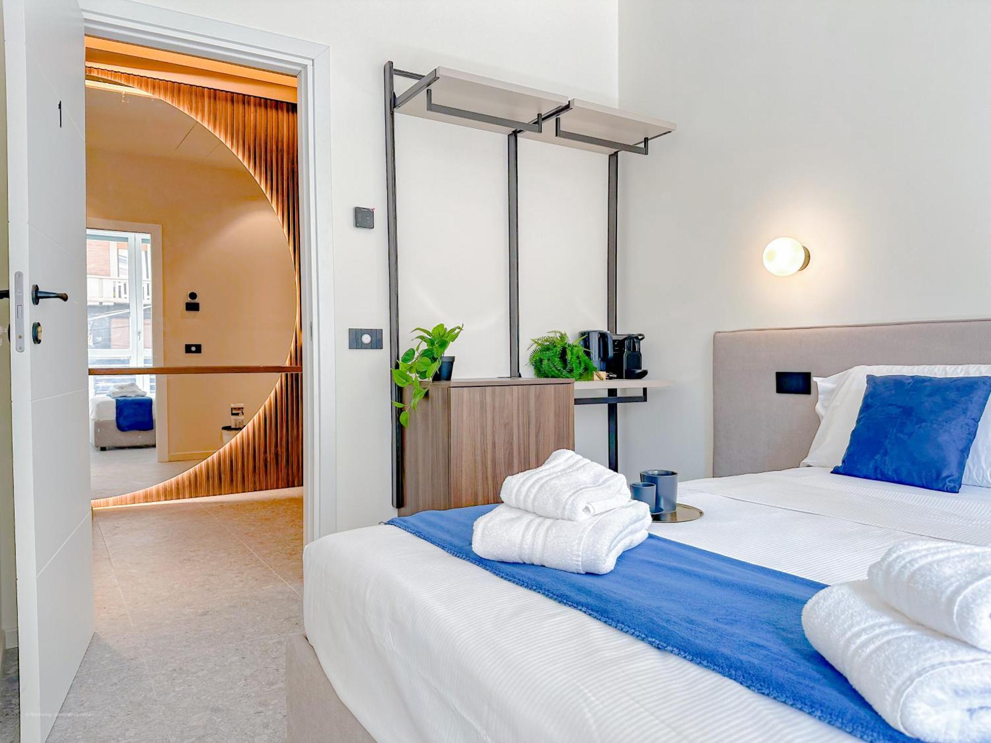 Porta Venezia - Luxy Suites - 6 Camere Milano Esterno foto